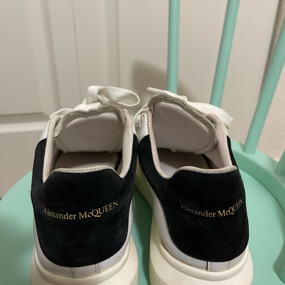 Alexander McQueen Oversized Sneaker